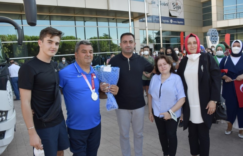 BİGA’NIN GURURU OLDULAR