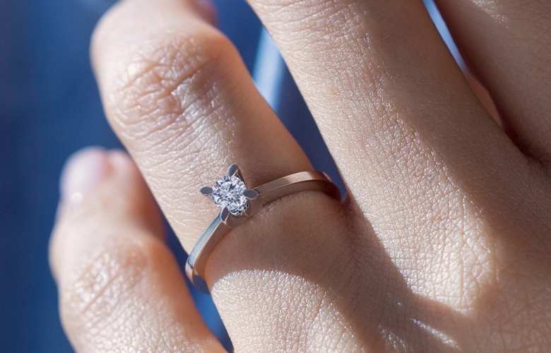 BU YILBAŞI İÇİN HEDİYE ARAYANLARA TEKTAŞ ÖNERİSİ! HİÇBİR KADIN HAYIR DİYEMEYECEK !