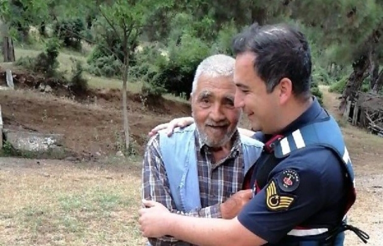 KAYIP ALZHEİMER HASTASI ORMANDA BULUNDU               