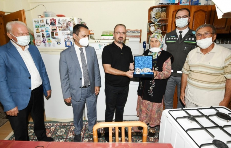 TURAN’ DAN  DOĞAL GAZ BAĞLANAN EVE ZİYARET