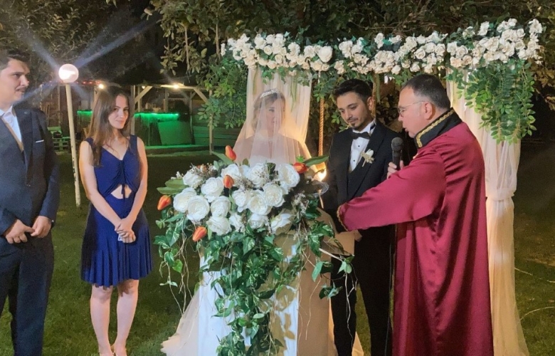 ATAN AİLESİ'NİN MUTLU GÜNÜ  