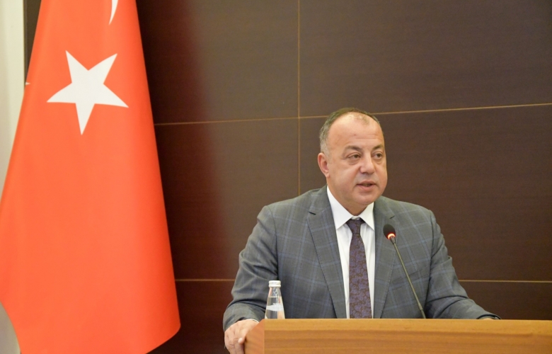 SEMİZOĞLU: “ İŞVERENLER ÜZERİNDEKİ YÜKÜNDE AZALTILMASI LAZIM”