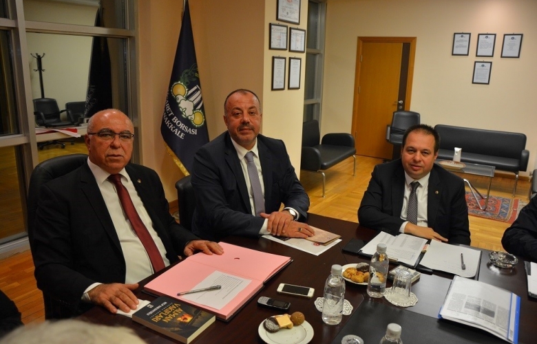 ÇANAKKALE TİCARET BORSASI  MECLİSİNİN BU AYKİ ONUR KONUĞU SEMİZOĞLU OLDU