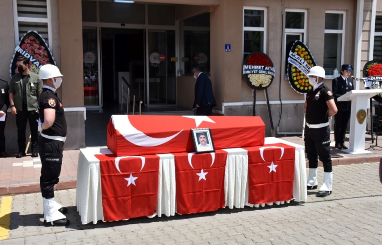 ŞEHİT POLİS MEMURU MEMLEKETİNE UĞURLANDI
