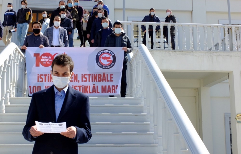 ÜNDE ““ALLAH BU MİLLETE BİR DAHA İSTİKLAL MARŞI YAZDIRMASIN”