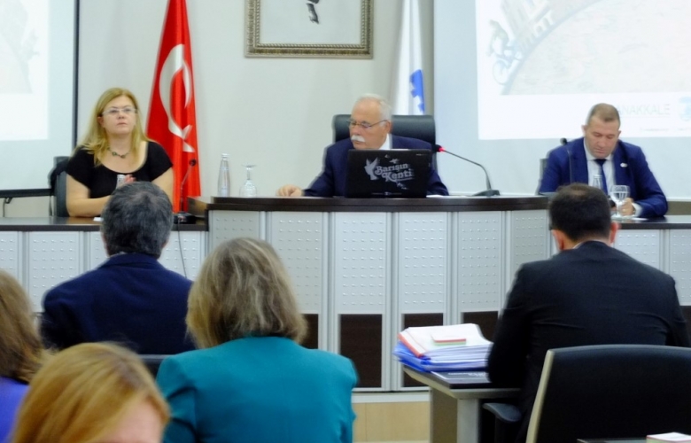 MECLİS’TEN HEM ZAM HEM EK DESTEK ÖDEMESİ İSTEDİLER