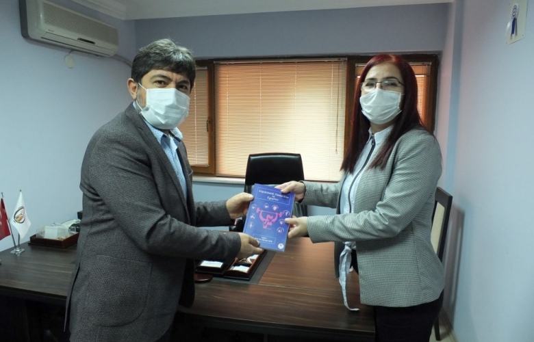 DEKAN KOÇ’ TAN  GAZETECİLER CEMİYETİNE ZİYARET