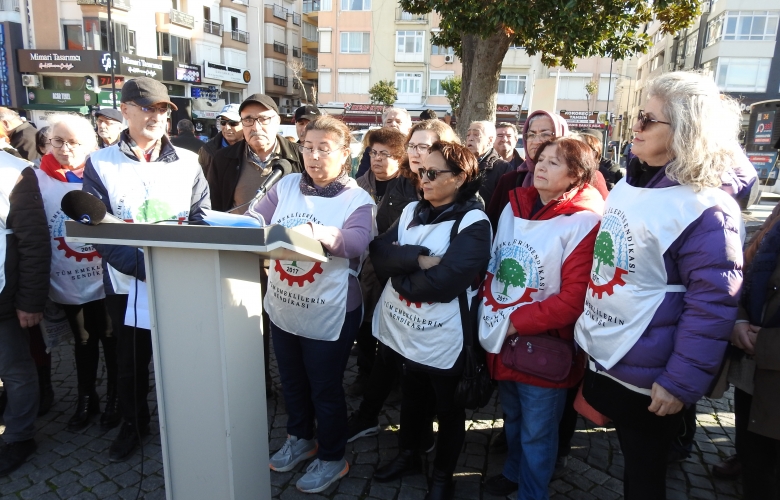 Emekliler Meydanlara İndi: “Ya İnsanca Yaşayacağız, Ya Da Meydanları Isıtacağız”