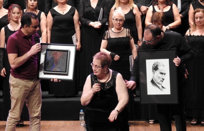 ÇANAKKALE ULUSLARARASI KOROLAR FESTİVALİ SONA ERDİ