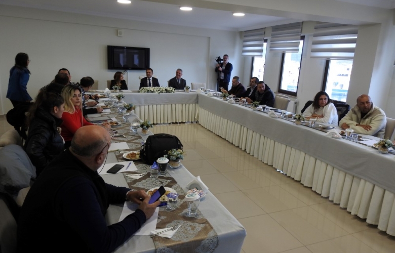 Pınarbaşı “ Medyada Kadına Yönelik Şiddet Haberlerine Tüketilecek Bir Malzeme Gözüyle Bakılıyor”