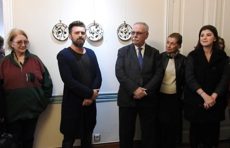 GELENEKSEL ÇANAKKALE SERAMİKLERİ SERGİSİ AÇILDI