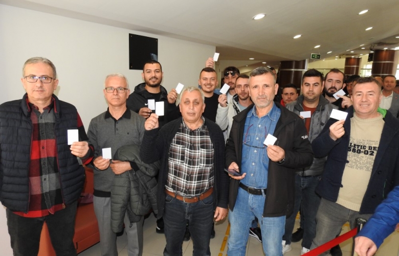 AK PARTİDE 23 İSİM MİLLETVEKİLİ ADAY ADAYLIĞI İÇİN BAŞVURU YAPTI