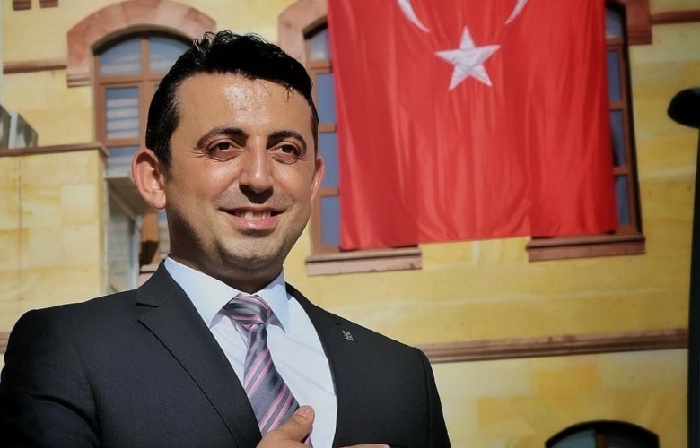 AK PARTİ BİGA İLÇE BAŞKANI GÖREVİNDEN İSTİFA ETTİ