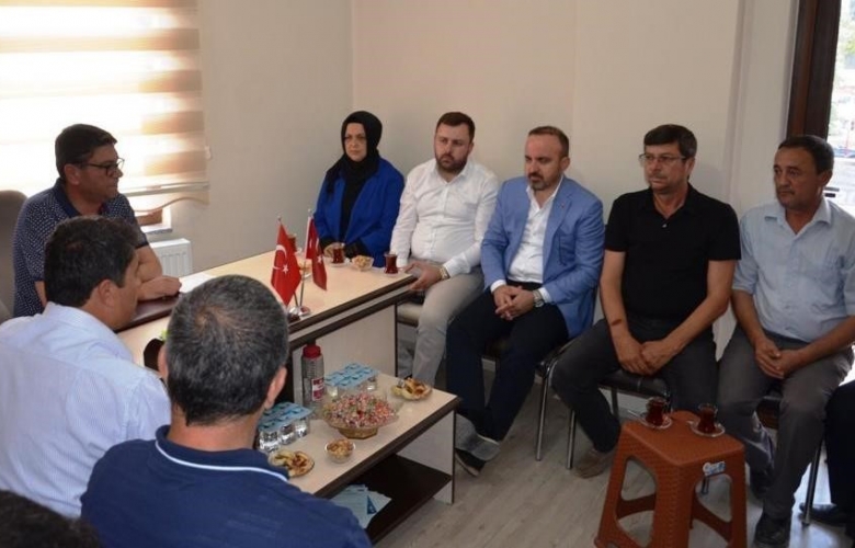 TURAN "EZİNE SÜTÜYLE, TARIMIYLA DEĞİL MODERN SANAYİSİYLE DE MARKA HALİNE GELECEK”