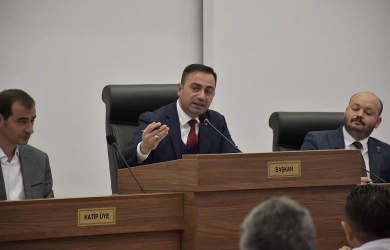 ERDOĞAN “NEDEN RAHATSIZSINIZ? BİGA’YA İŞ YAPMAMIZDAN MI?”