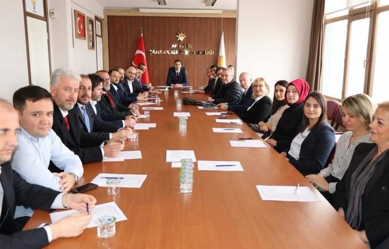 AK PARTİ’ DE MERAKLA BEKLENEN İL YÖNETİMİ AÇIKLANDI