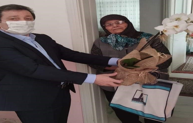 VALİ TAVLI' DAN ŞEHİT ANNELERİNE " ANNELER GÜNÜ" SÜRPRİZİ