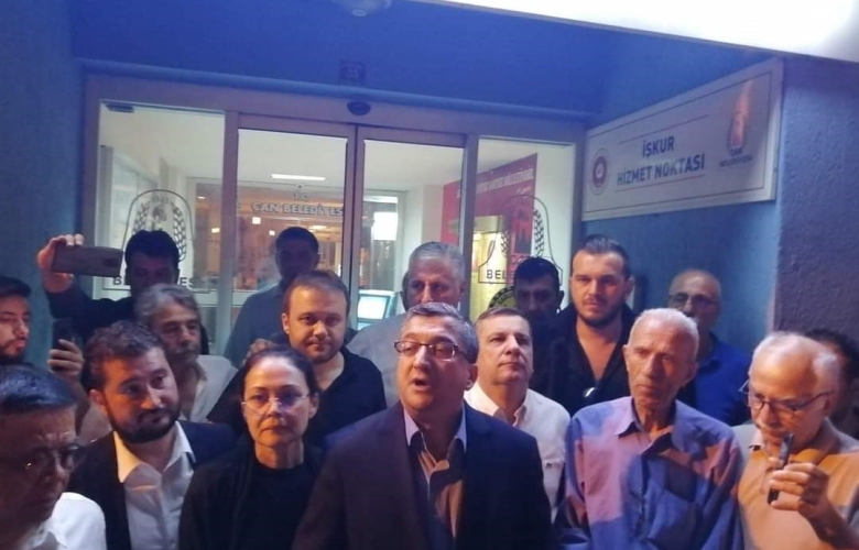 BÜLENT ÖZ 18 SAAT SÜREN GÖZALTININ ARDINDAN SERBEST BIRAKILDI