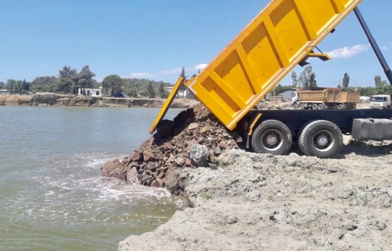 GELİBOLU YENİ FERİBOT TERMİNALİ DENİZ TAŞ DOLGU ÇALIŞMALARI BAŞLADI 