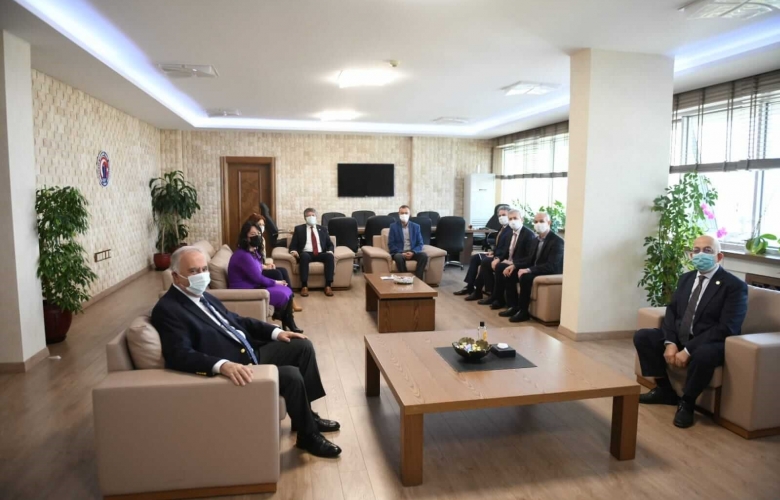 GÖKHAN'DAN ÇOMÜ REKTÖRÜ MURAT VE MÜZELERE ZİYARET