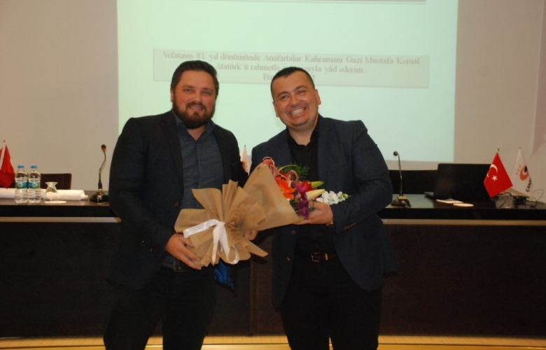 ÖLÜMÜNÜN 81. YILDÖNÜMÜNDE ATATÜRK VE ÇANAKKALE KONUŞULDU