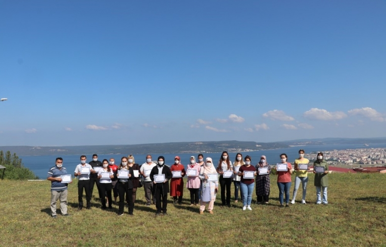 ÇANAKKALE KYK KIZ YURDU PERSONELLERİNE TEŞEKKÜR BELGESİ VERİLDİ