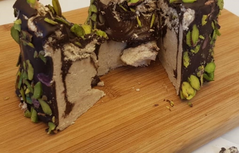 TATLAN DA YENI TAT " PASTA HELVA "