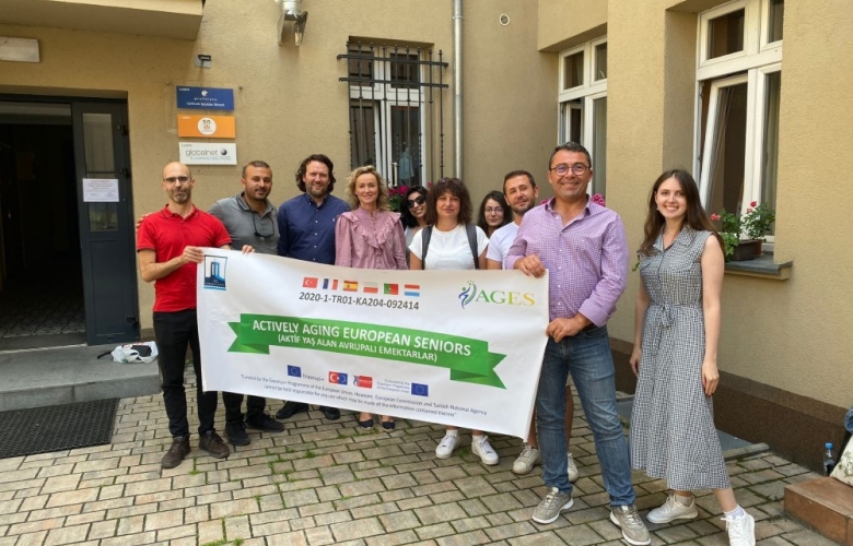 ÇANAKKALE VALİLİĞİ AKTİF YAŞLANMA PROJESİ DEVAM EDİYOR