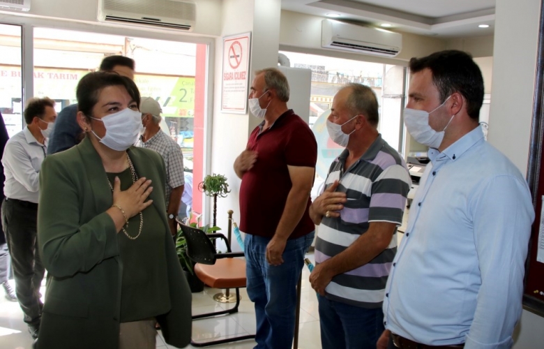 İSKENDEROĞLU İHRACAT ÇİFTÇİNİN YÜZÜNÜ GÜLDÜRDÜ