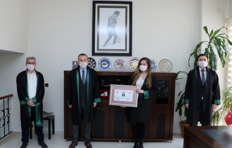 ÇANAKKALE BAROSUNDA MASKELİ RUHSAT TÖRENİ YAPILDI