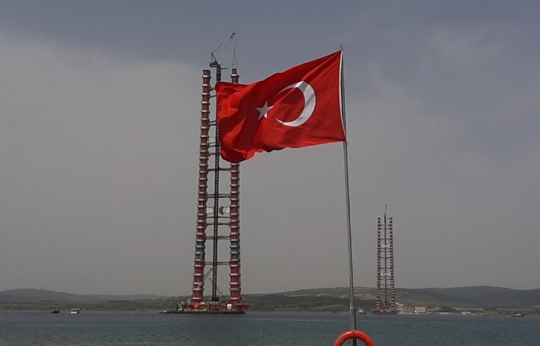 1915 ÇANAKKALE BOĞAZ KÖPRÜSÜ' NÜN 318 METRE YÜKSEKLİĞİNDEKİ İKİ KULESİNİN İNŞAATI TAMAMLANDI