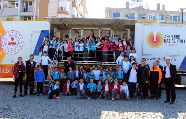 AFAD’IN DEPREM SİMÜLASYON TIRI ÇANAKKALE’DEYDİ