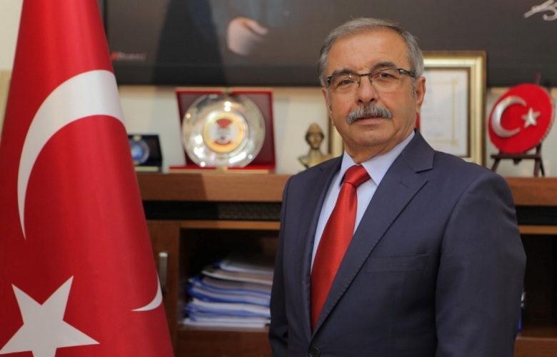 ÖZACAR “30 AĞUSTOS TARİHTE EŞİNE AZ  RASTLANIR BİR KAHRAMANLIK DESTANIDIR”