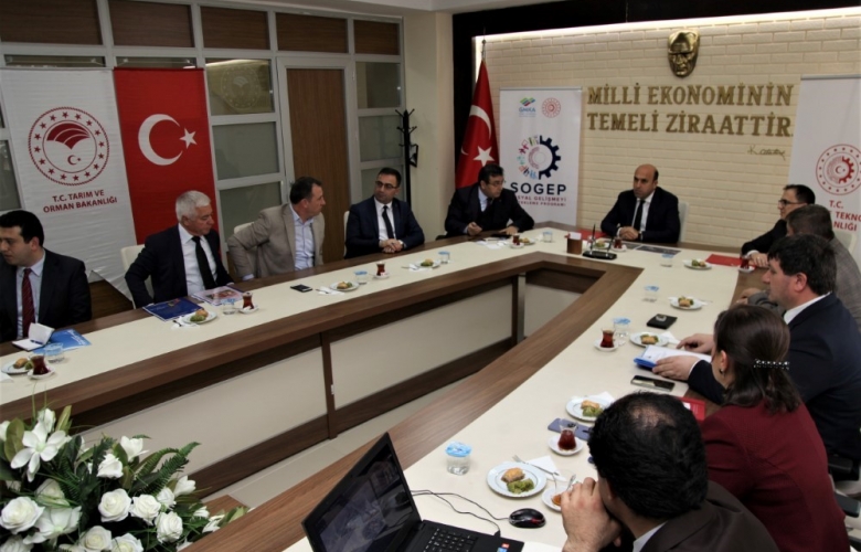 MEVSİMLİK TARIM İŞÇİLERİ SORUNLARINA ÇANAKKALE'DEN ÇÖZÜM MODELİ 