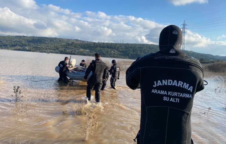 BARAJA DÜŞEN ARAÇ’IN YERİ TESPİT EDİLDİ