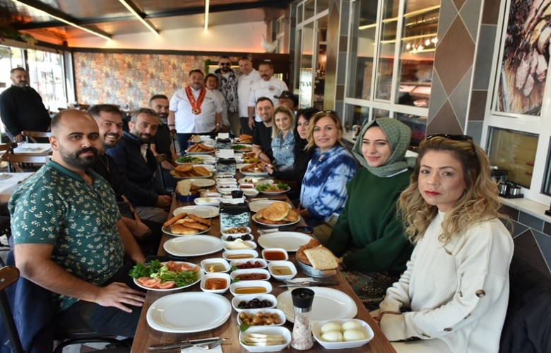 Osman Şef ve Ekibi Çanakkale Kahvaltısını Tanıttı