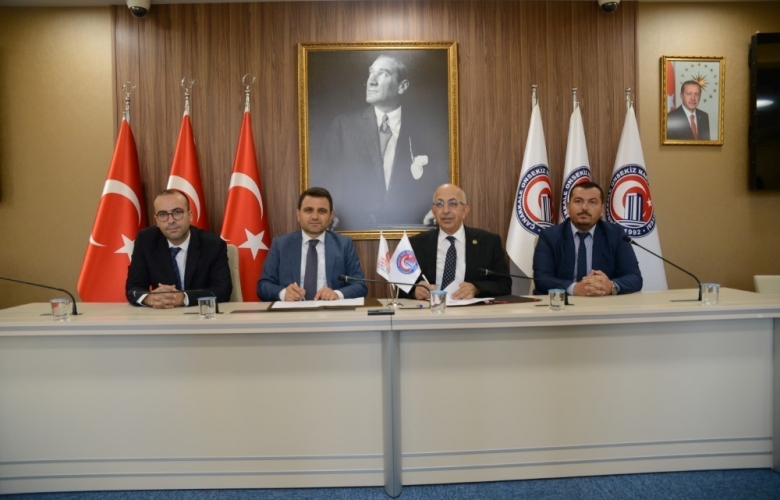 TARİHİ ALAN BAŞKANLIĞI İLE ÇOMÜ ARASINDA İŞ BİRLİĞİ PROTOKOLÜ İMZALANDI