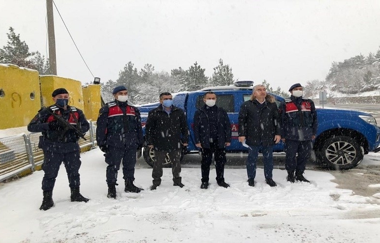 VALİ AKTAŞ KİRAZLI KARAKOLUNU ZİYARET ETTİ