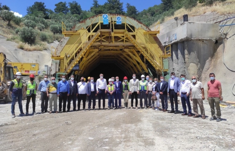 AK PARTİ TEŞKİLATI KÜÇÜKKUYU ÇIKARMASI