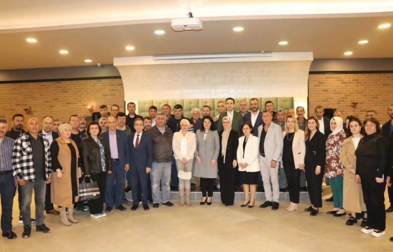 İSKENDEROĞLU MUHTARLARLA İFTARDA BULUŞTU