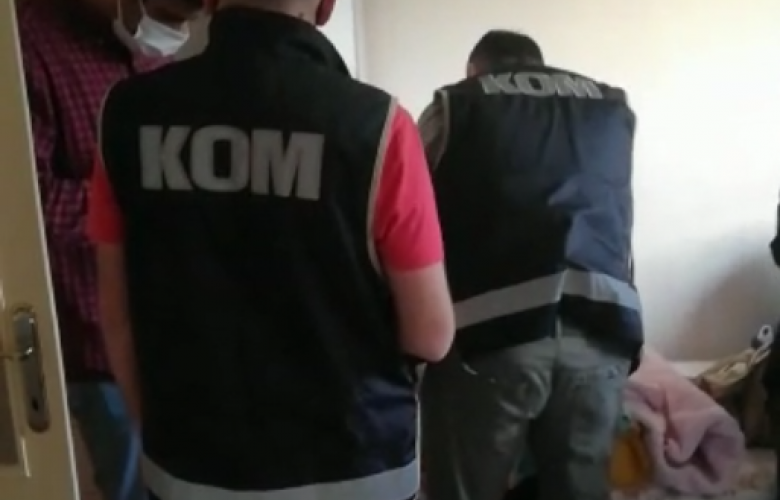 ÇANAKKALE MERKEZLİ FETO/PYD OPERASYONU 84 ŞÜPLELİ YAKALANDI