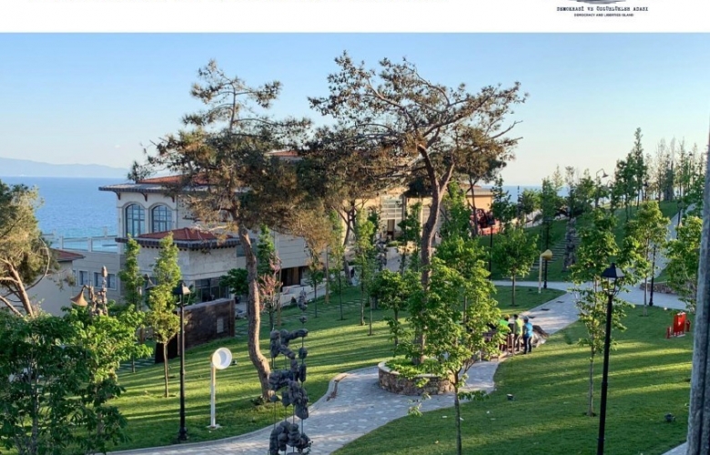 TURAN “YASSIADA ARTIK DEMOKRASİNİN VE ÖZGÜRLÜKLERİN SEMBOLÜ OLACAK"